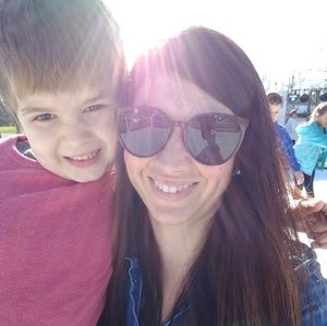 Meet your Posher, Sally